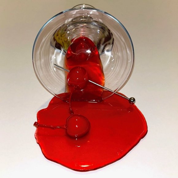 NEW "CHEEKY" SPILLED COSMOPOLITAN DRINK CONVERSATION PIECE - Picture 4 of 7